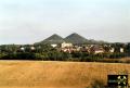 SDAG Wismut Bergbau Betrieb Paitzdorf, Revier Ronneburg, Thüringen, (D) (14) 30. September 2003 Blick über Ronneburg zur Halde Paitzdorf.jpg